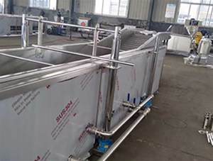 電動(dong)推杆應用(yong)于食品行(háng)業